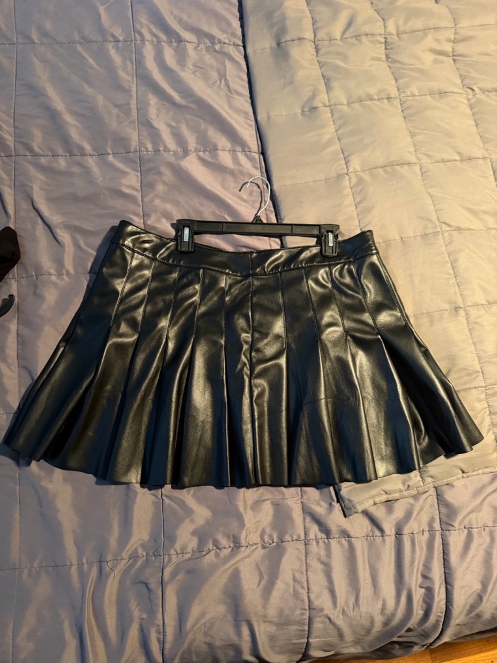 Arizona Jean Company Black Faux Leather Pleated Skater Mini Skirt
